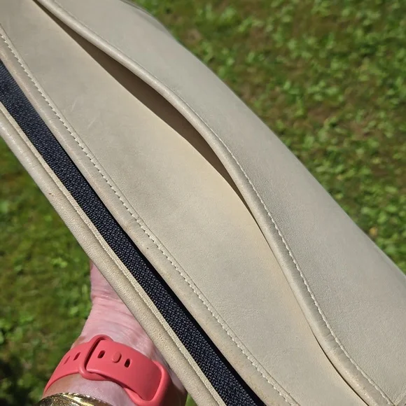 Coach Cream Crossbody Bag - Picture 8 of 12